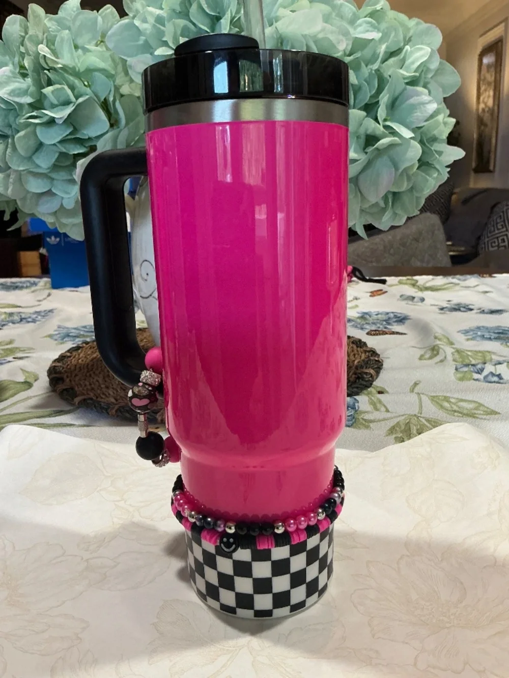 STANLEY ELECTRIC PINK OR NEON PINK EUC with Boot and Bracelets - Picture 3 of 5